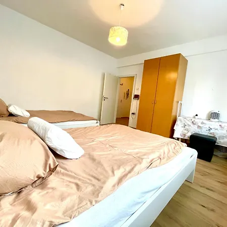 Apartment In Toller Lage In *